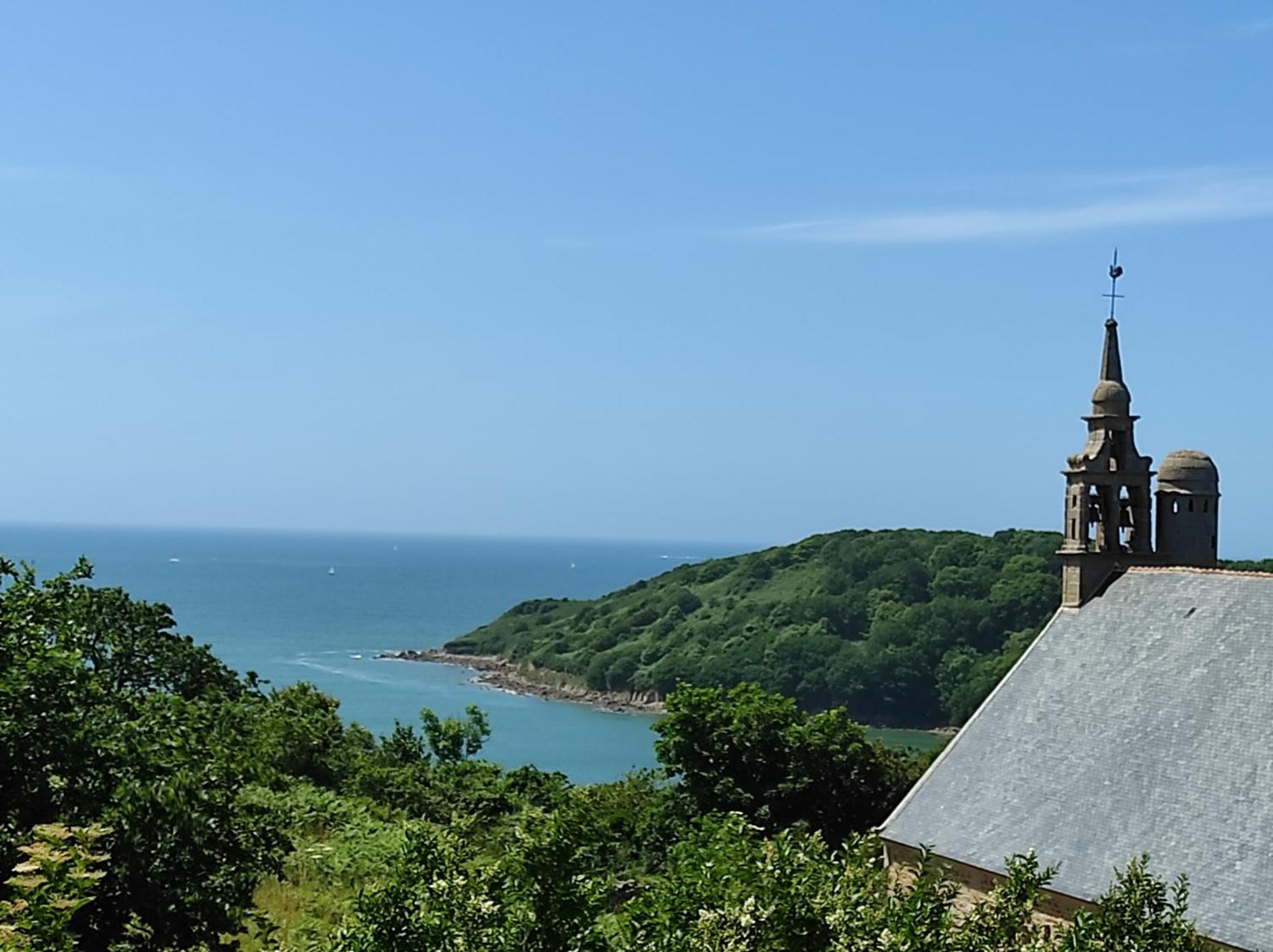 Le Yaudet Hotel Ploulech Kültér fotó