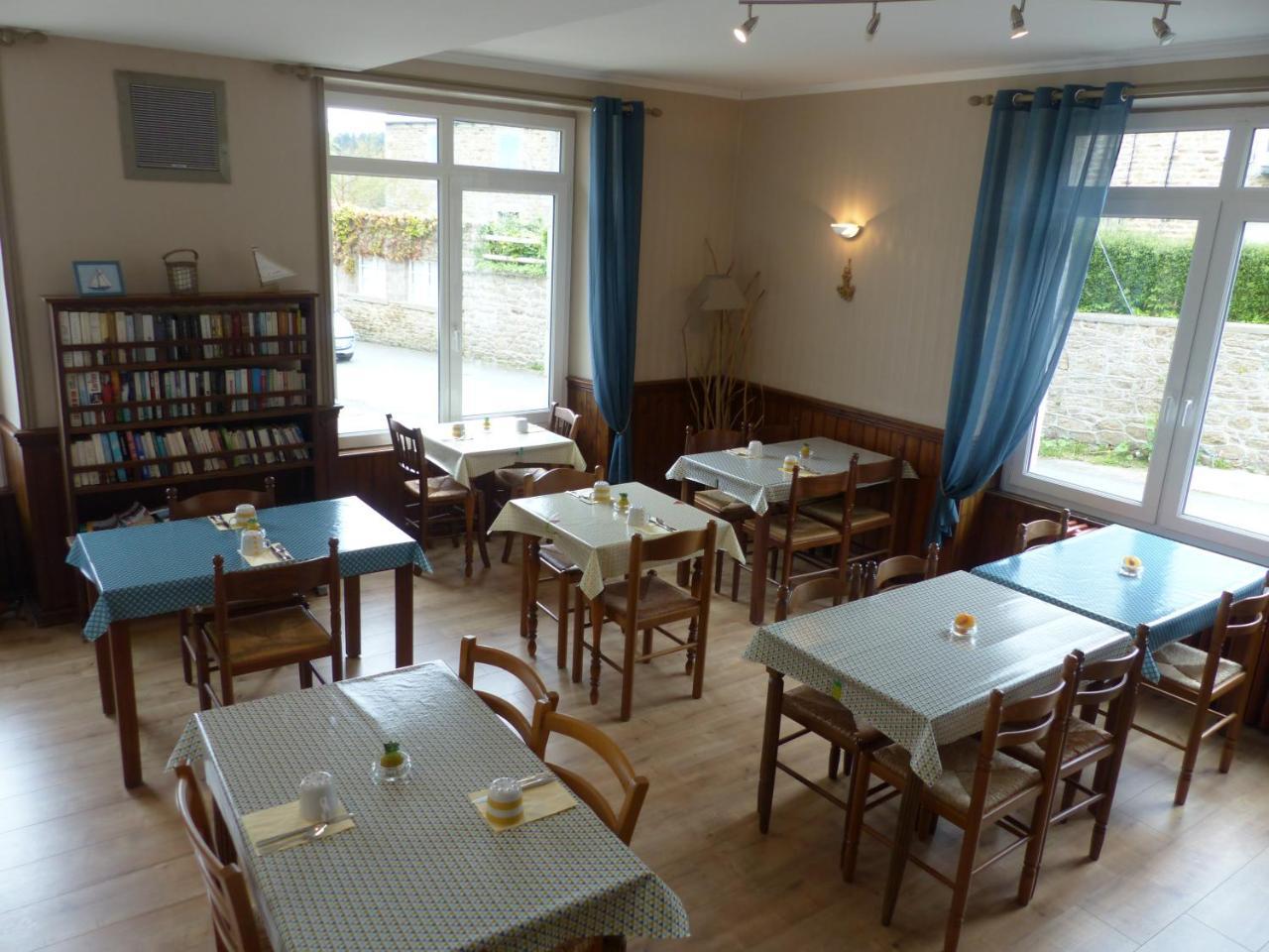 Le Yaudet Hotel Ploulech Kültér fotó